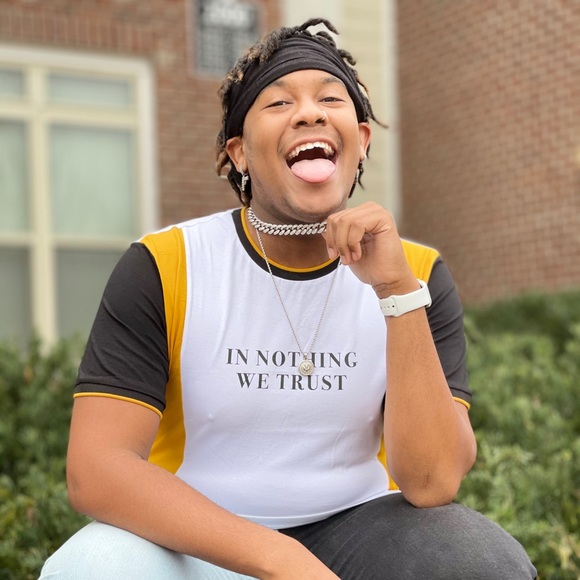 Meet your Posher, Brandon - Picture 1 of 1